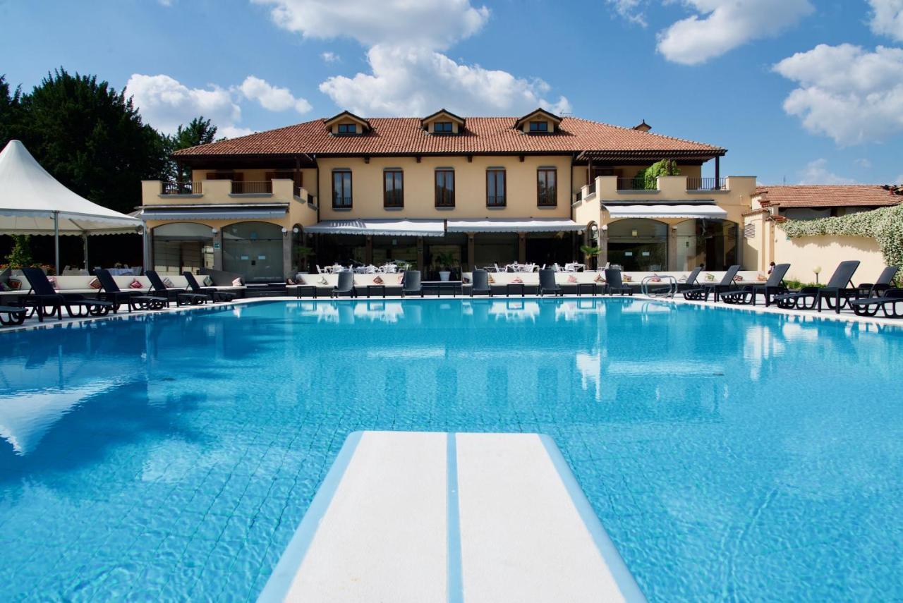 Hotel Dei Giardini Nerviano Exterior foto